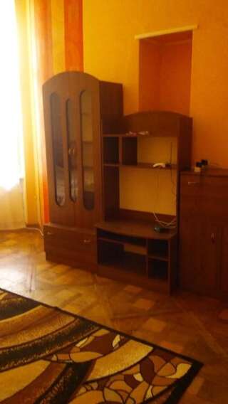 Апартаменты Apartment on Franka Ивано-Франковск Стандартные апартаменты-36